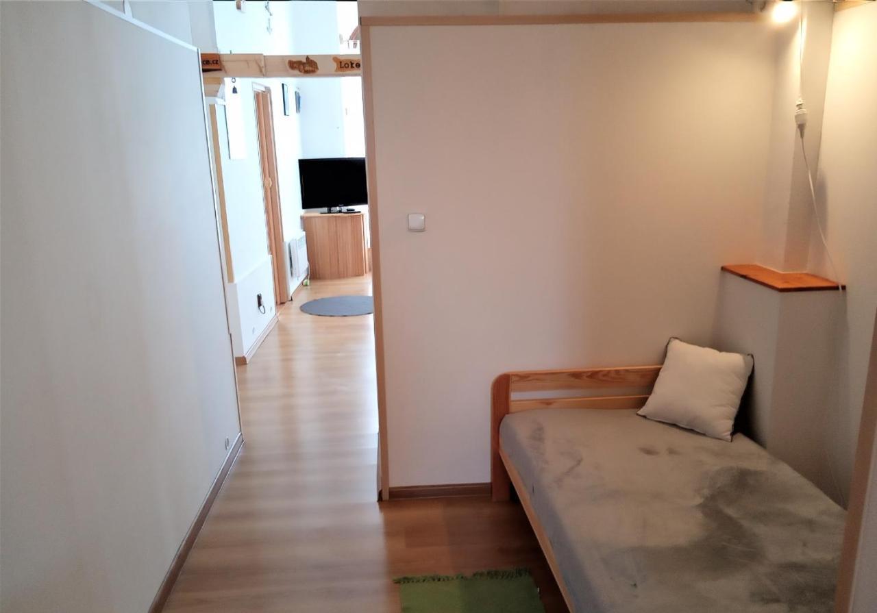 Apartment Pod Hradem Loket Eksteriør bilde